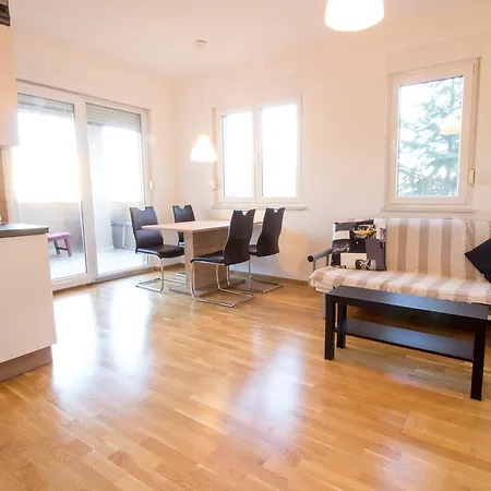 Truffle Apartment *